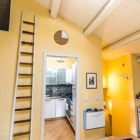 Paradiso Umbria 15 Minutes A1 Rome 1 Hour